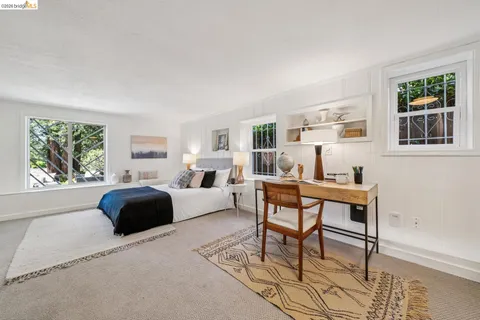 $949,000 | 7406 Circle Hill Drive, Oakland, CA 94605