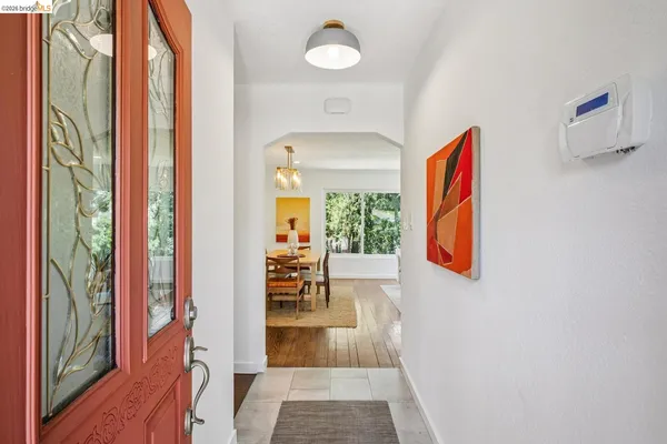 $949,000 | 7406 Circle Hill Drive, Oakland, CA 94605