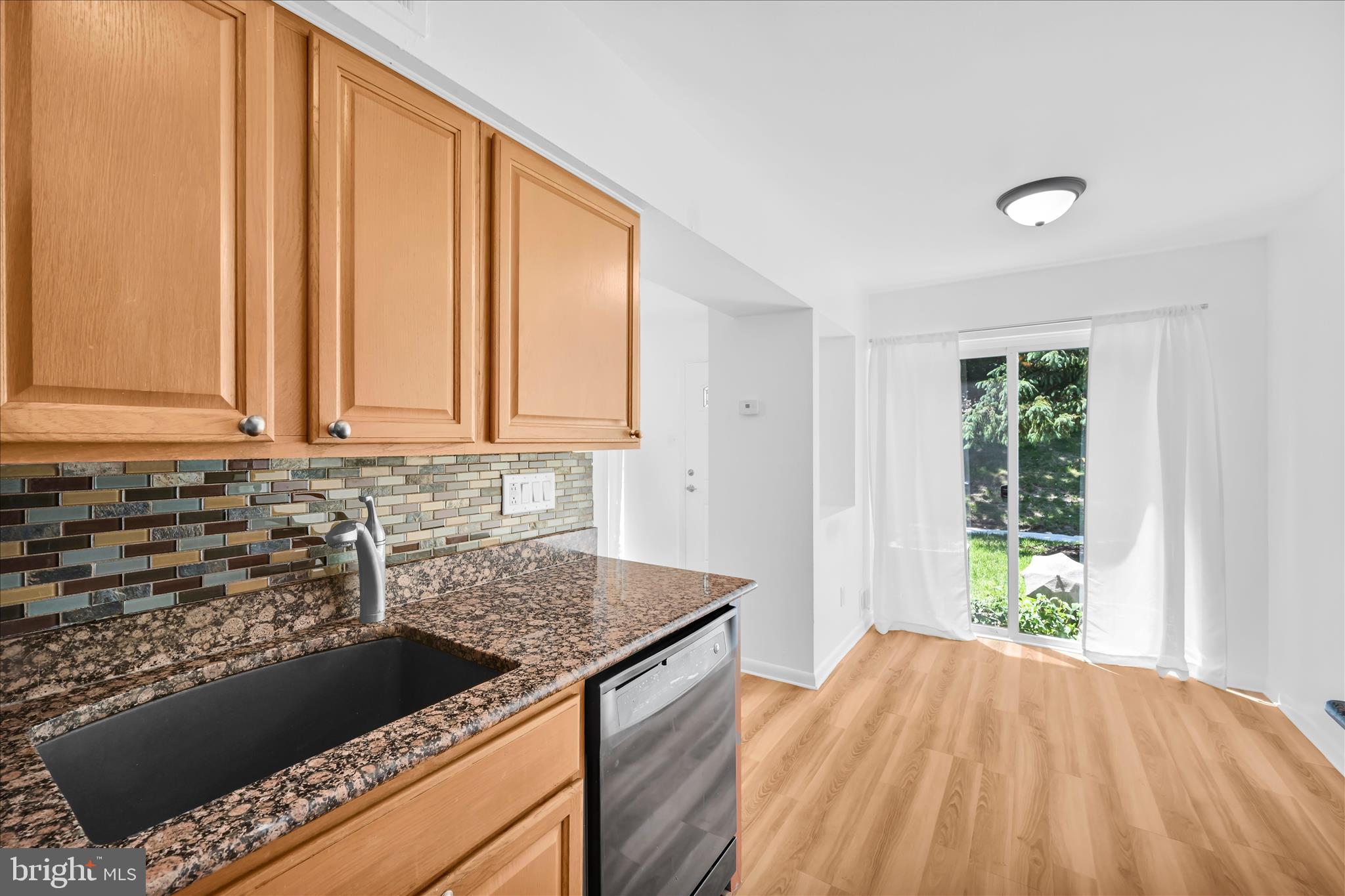 9001 Ridge Avenue, Unit 46 Philadelphia, PA 19128 - Photo 12 of 29 Kitchen