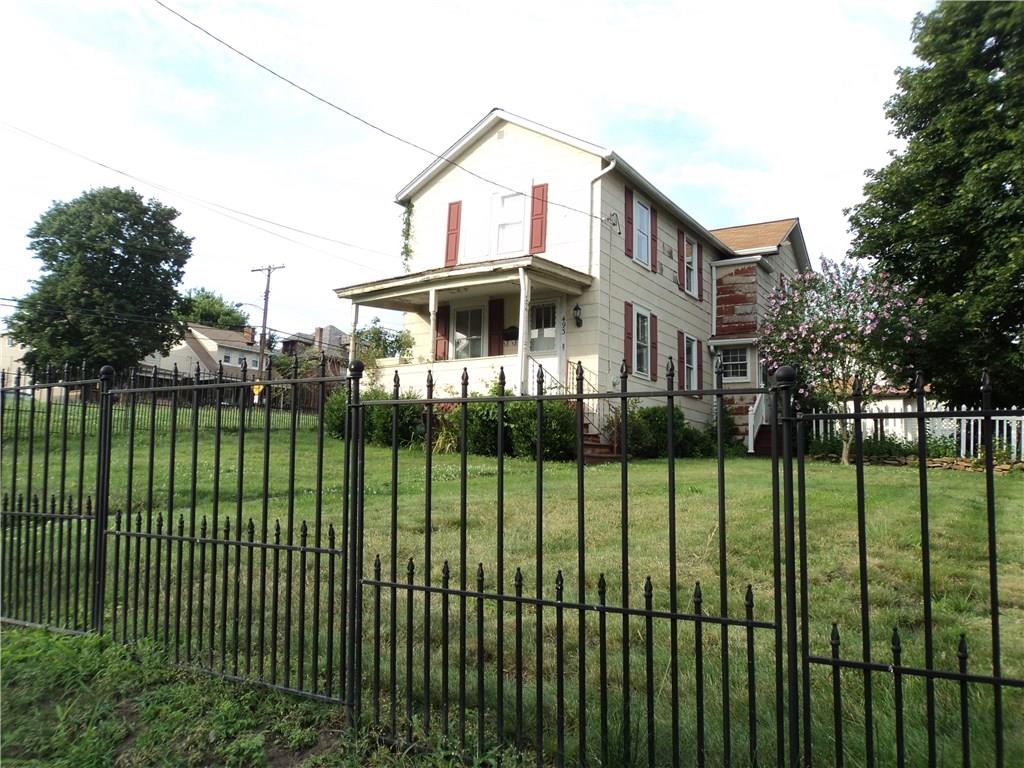 493 Connecticut Avenue Rochester, PA 15074 - Photo 1 of 8 Gallery Image 1