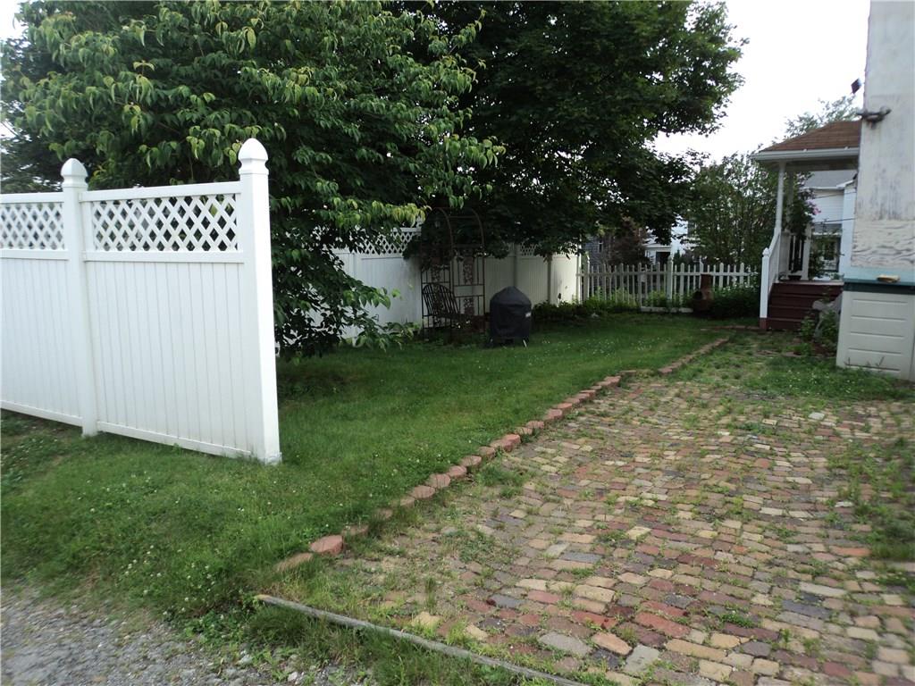 493 Connecticut Avenue Rochester, PA 15074 - Photo 7 of 8 Gallery Image 7