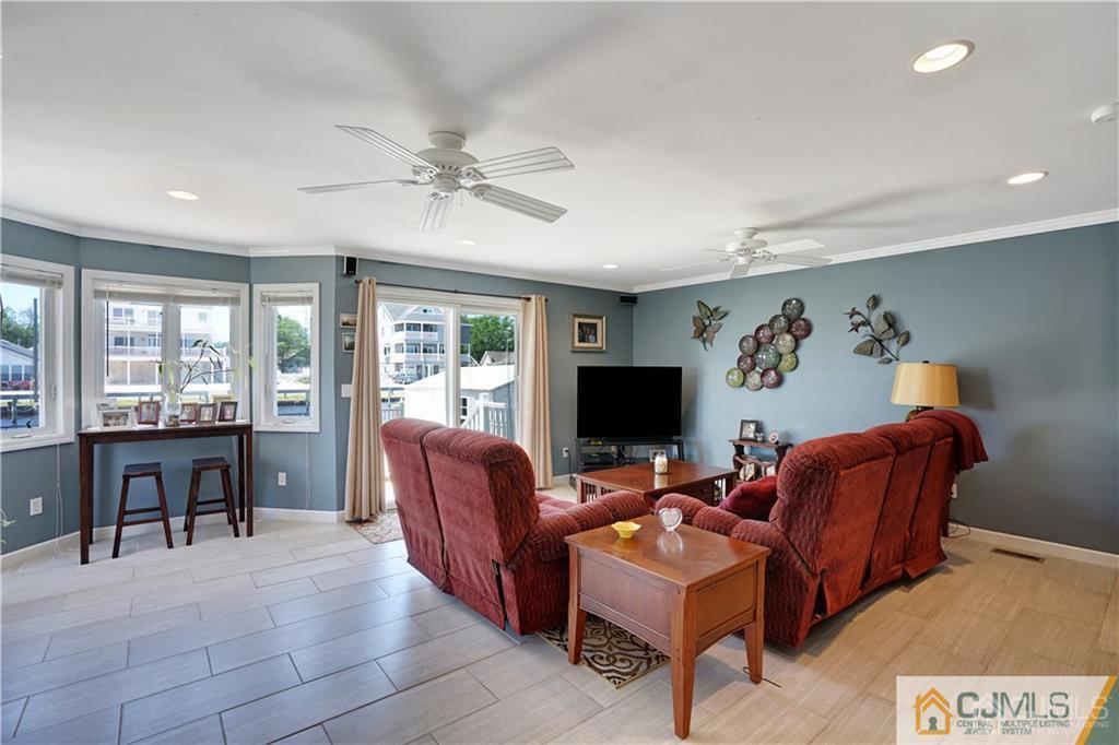 122 Waldron Road Toms River, NJ 08753 - Photo 11 of 27 Gallery Image 11
