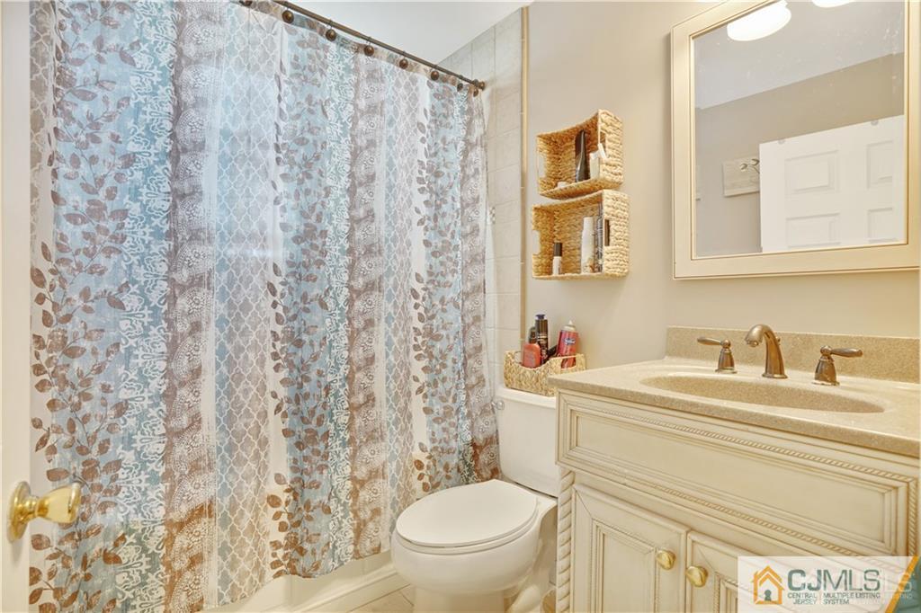122 Waldron Road Toms River, NJ 08753 - Photo 15 of 27 Gallery Image 15