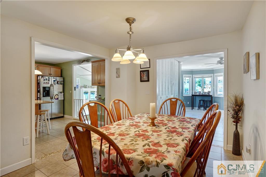 122 Waldron Road Toms River, NJ 08753 - Photo 5 of 27 Gallery Image 5