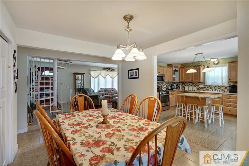 122 Waldron Road Toms River, NJ 08753 - Photo 6 of 27 Gallery Image 6