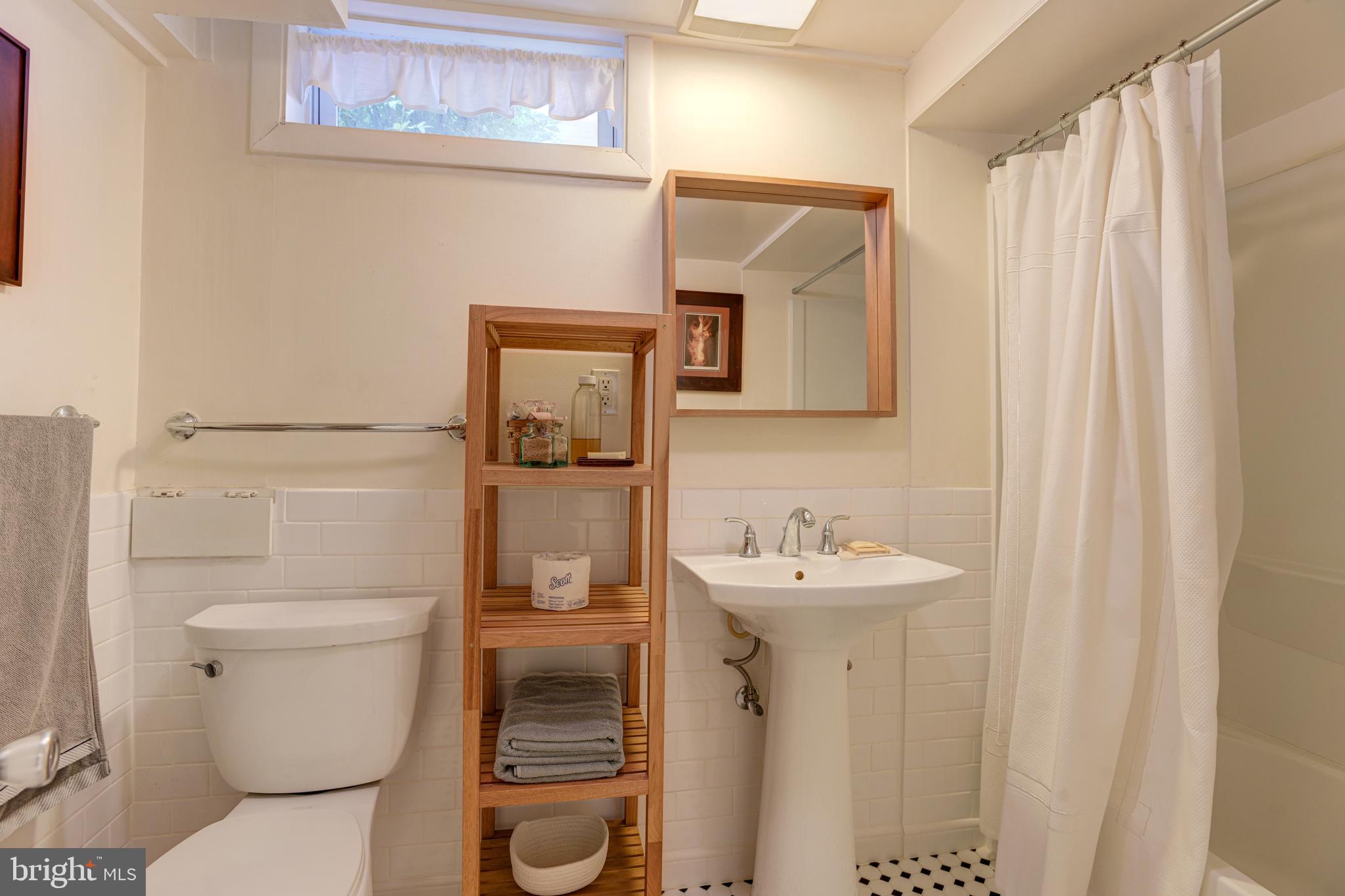 524 Overbrook Road Baltimore, MD 21212 - Photo 38 of 43