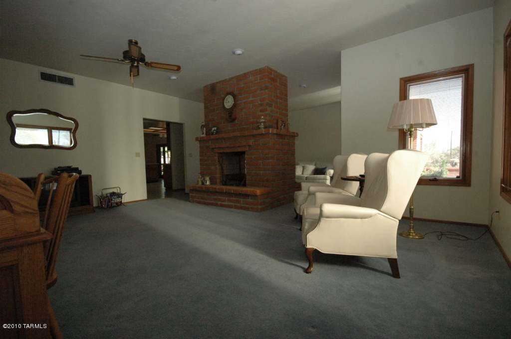 6791 North Wade Road Tucson, AZ 85743 - Photo 7 of 49 Gallery Image 7