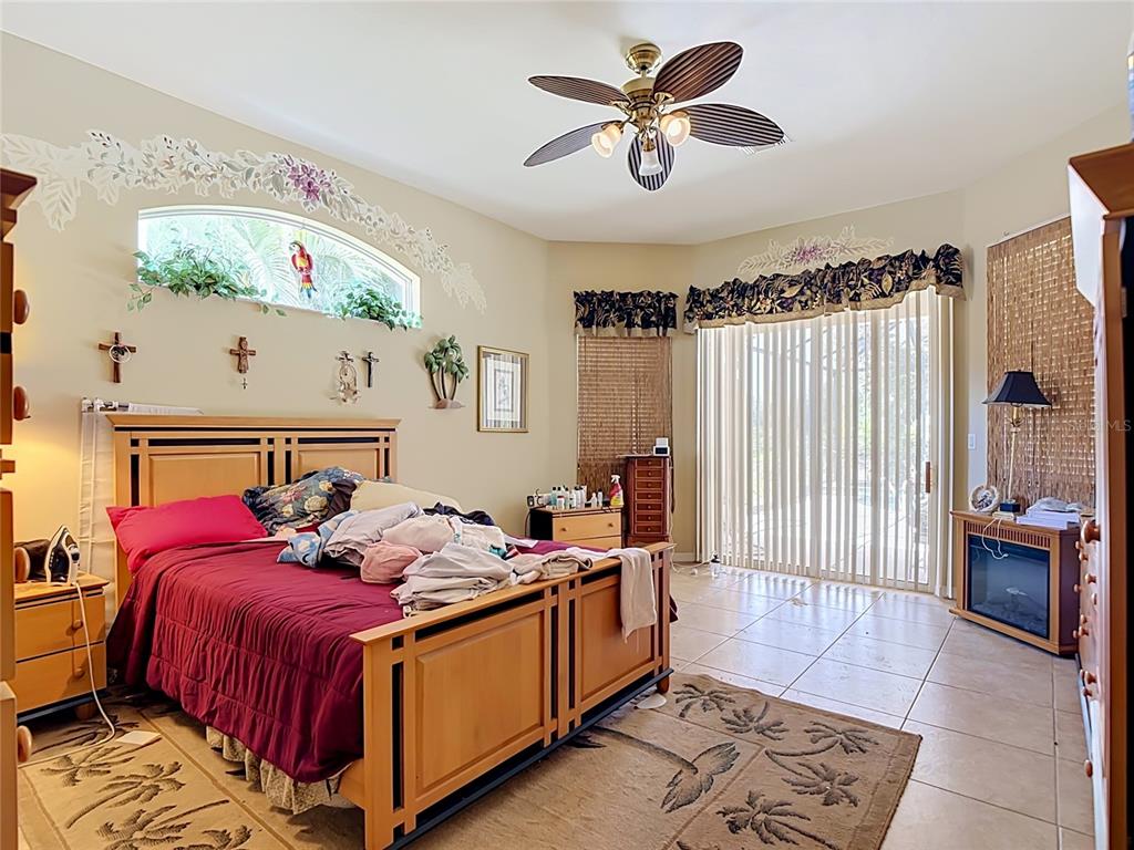 2221 Oxford Ridge Circle Lehigh Acres, FL 33973 - Photo 27 of 98