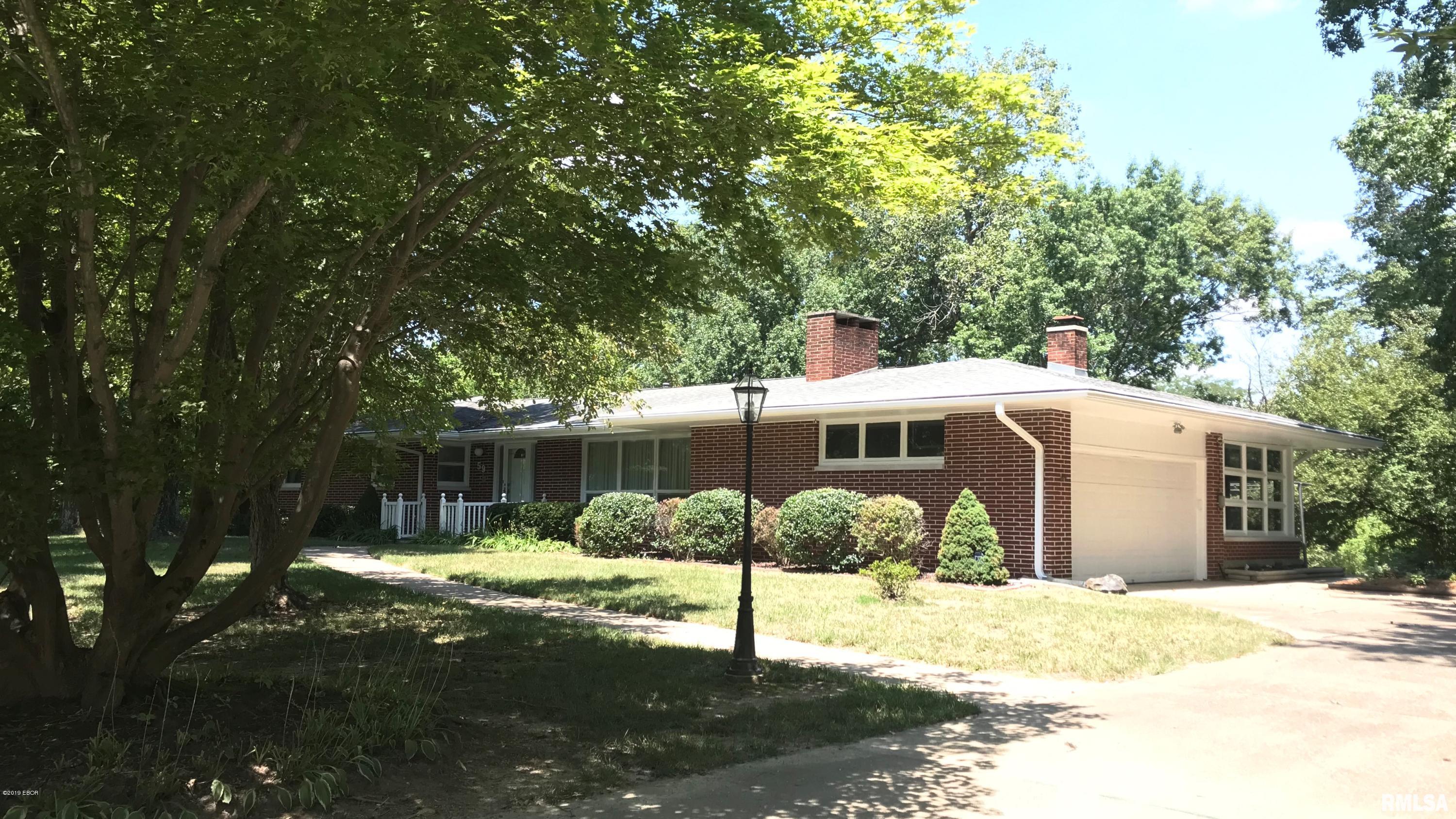 59 Pineview Road Carbondale, IL 62901 - Photo 1 of 38