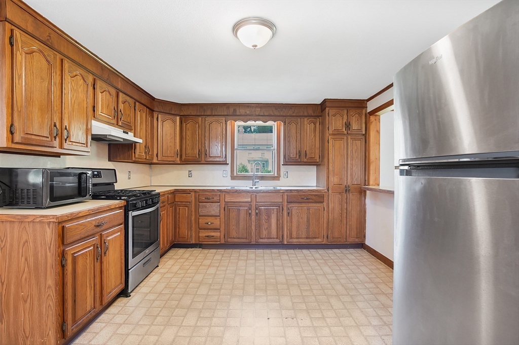 336 Little River Road Westfield, MA 01085 - Photo 13 of 41 Gallery Image 13