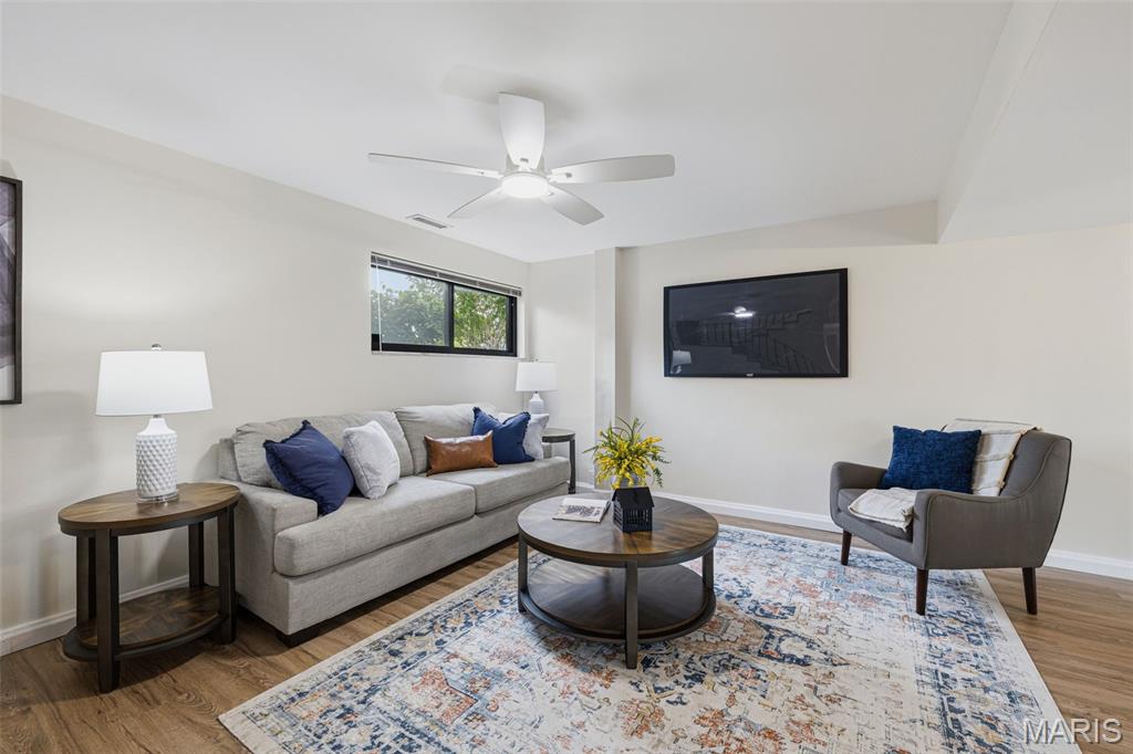 4444 Mattis Road St. Louis, MO 63128 - Photo 19 of 38