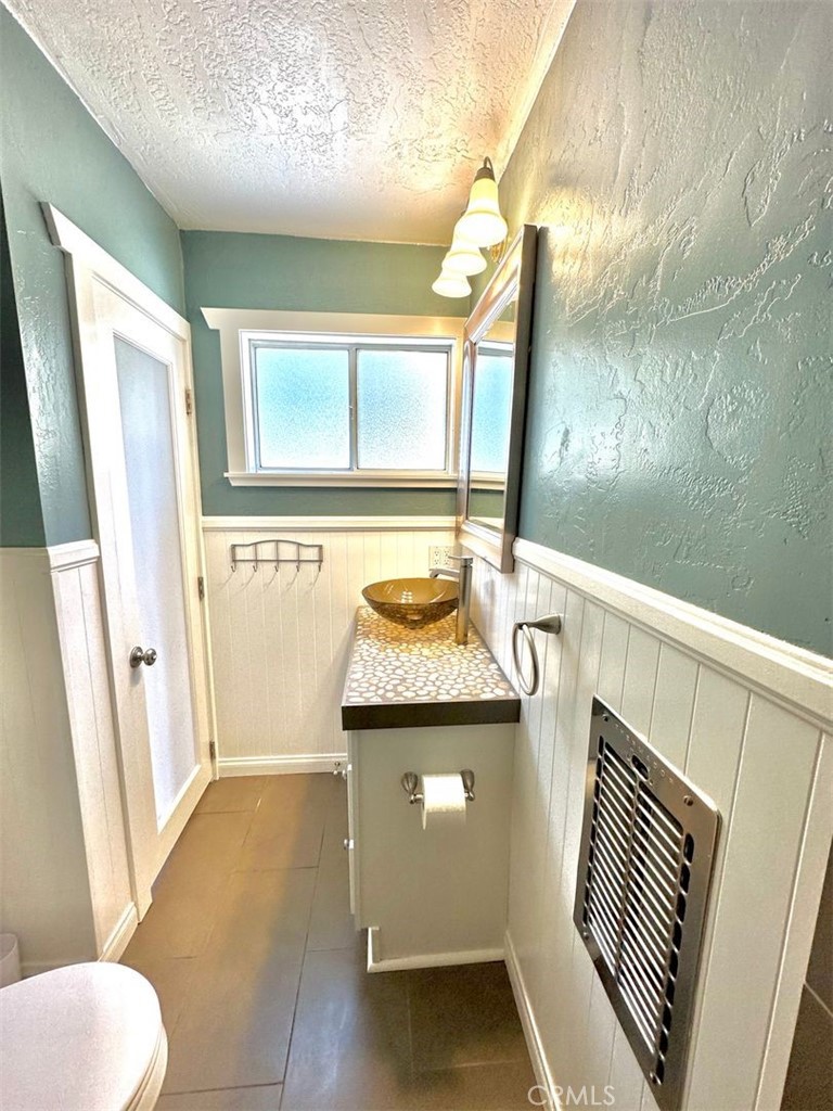 43403 Sheephorn Road Big Bear Lake, CA 92315 - Photo 4 of 9