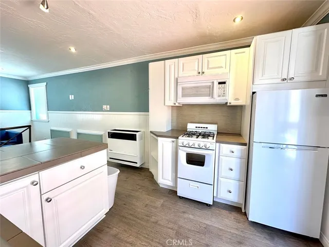 $1,050 | 43403 Sheephorn Road, Big Bear Lake, CA 92315