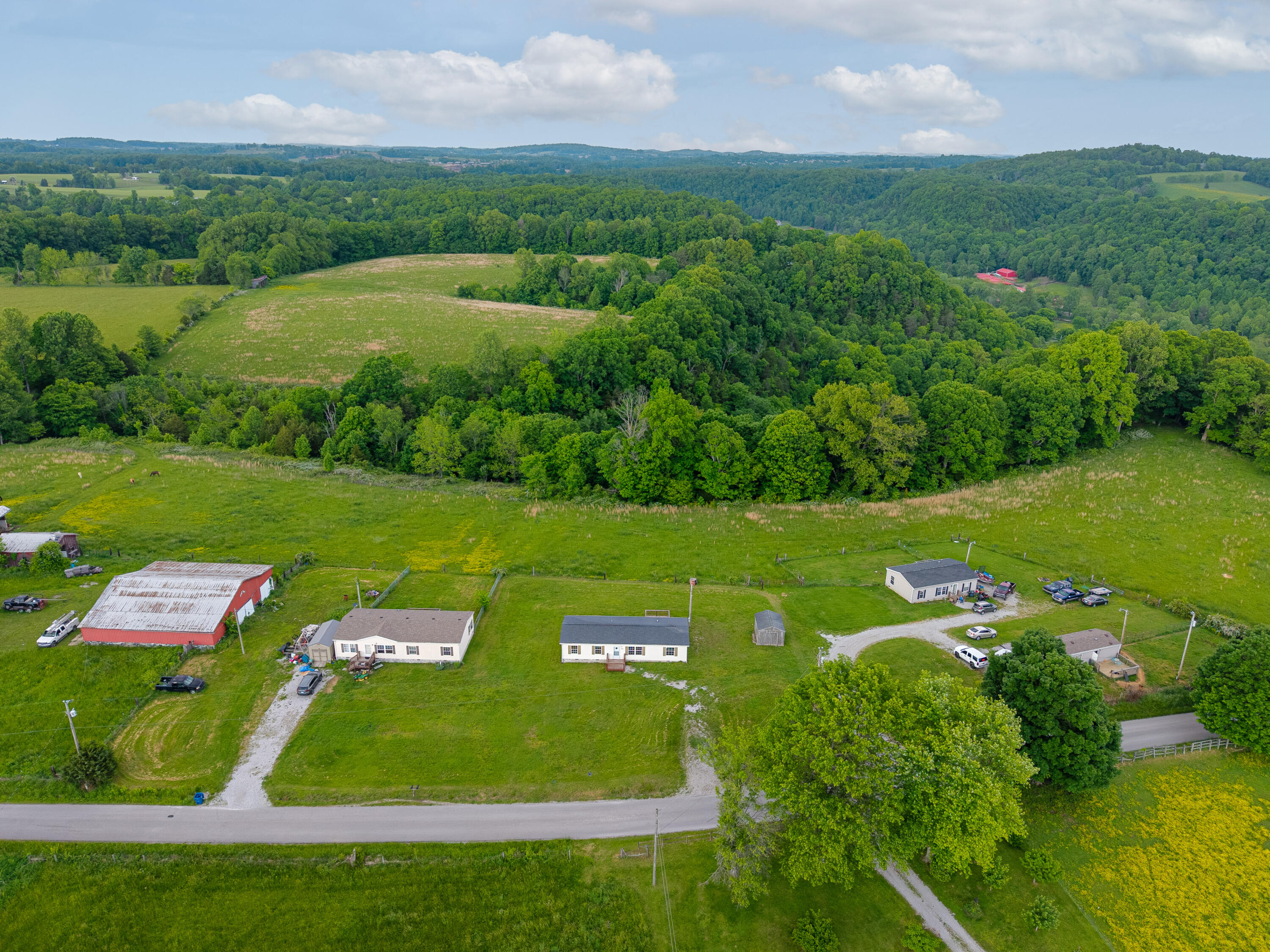 662 Clifty Hl Road Science Hill, KY 42553 - Photo 6 of 24 662 Clifty Hill Road-6