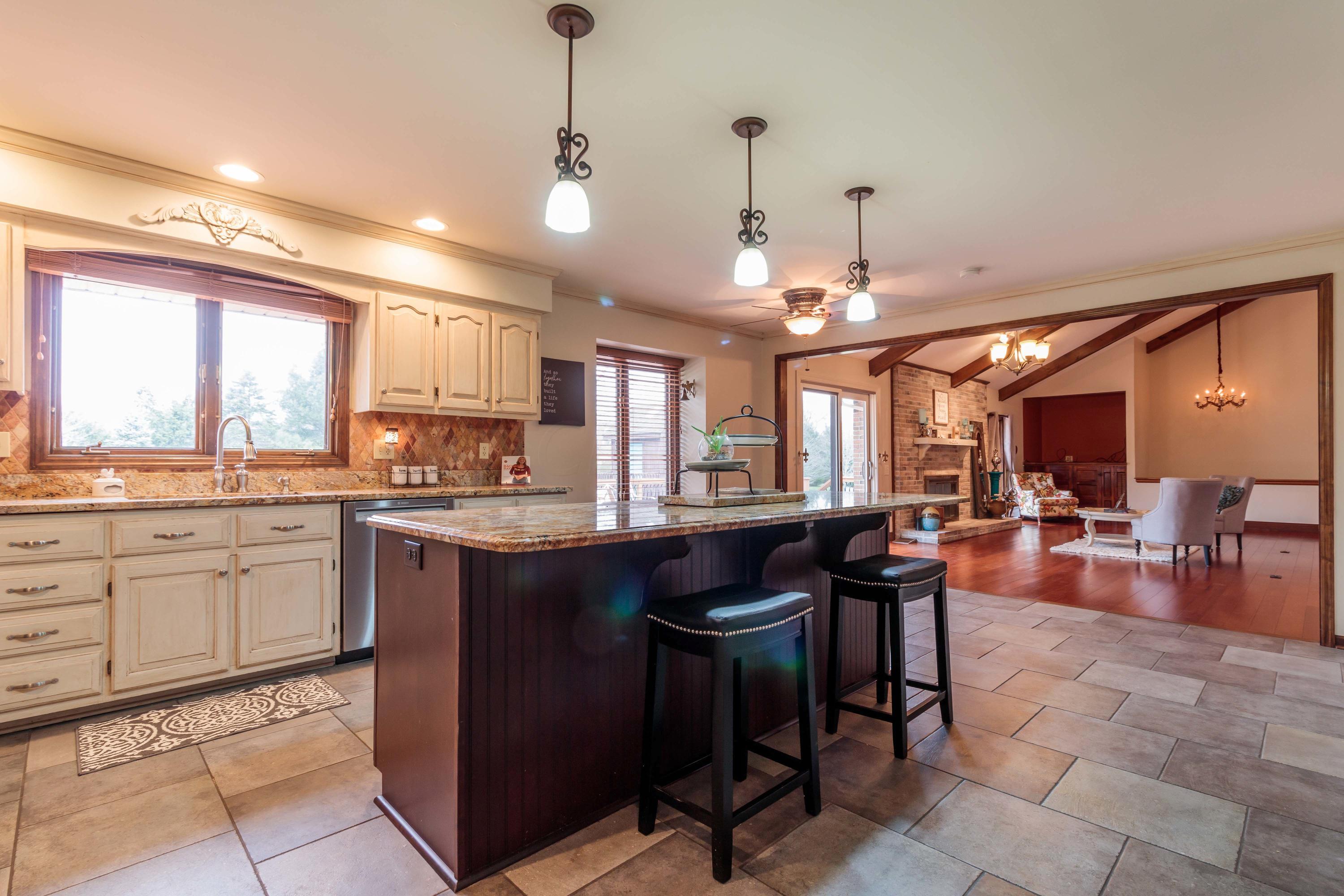 2080 Carriage Road Powell, OH 43065 - Photo 27 of 75 Gallery Image 27