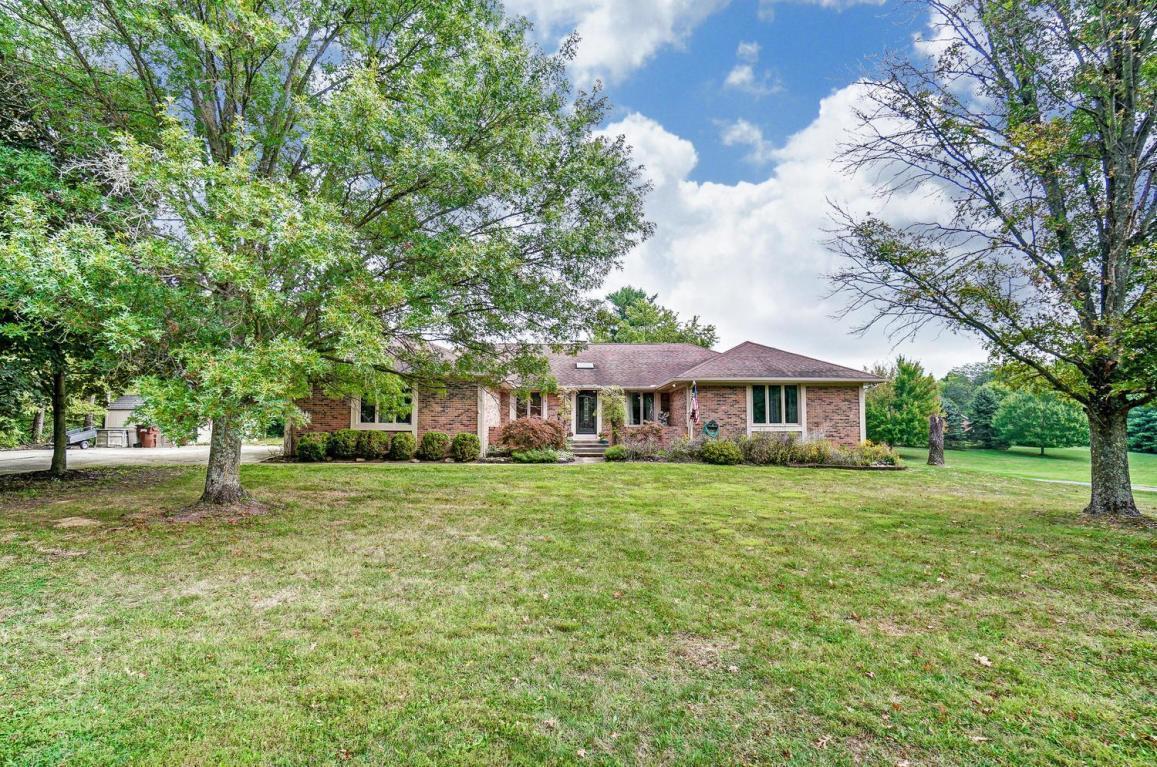 2080 Carriage Road Powell, OH 43065 - Photo 4 of 75 Gallery Image 4