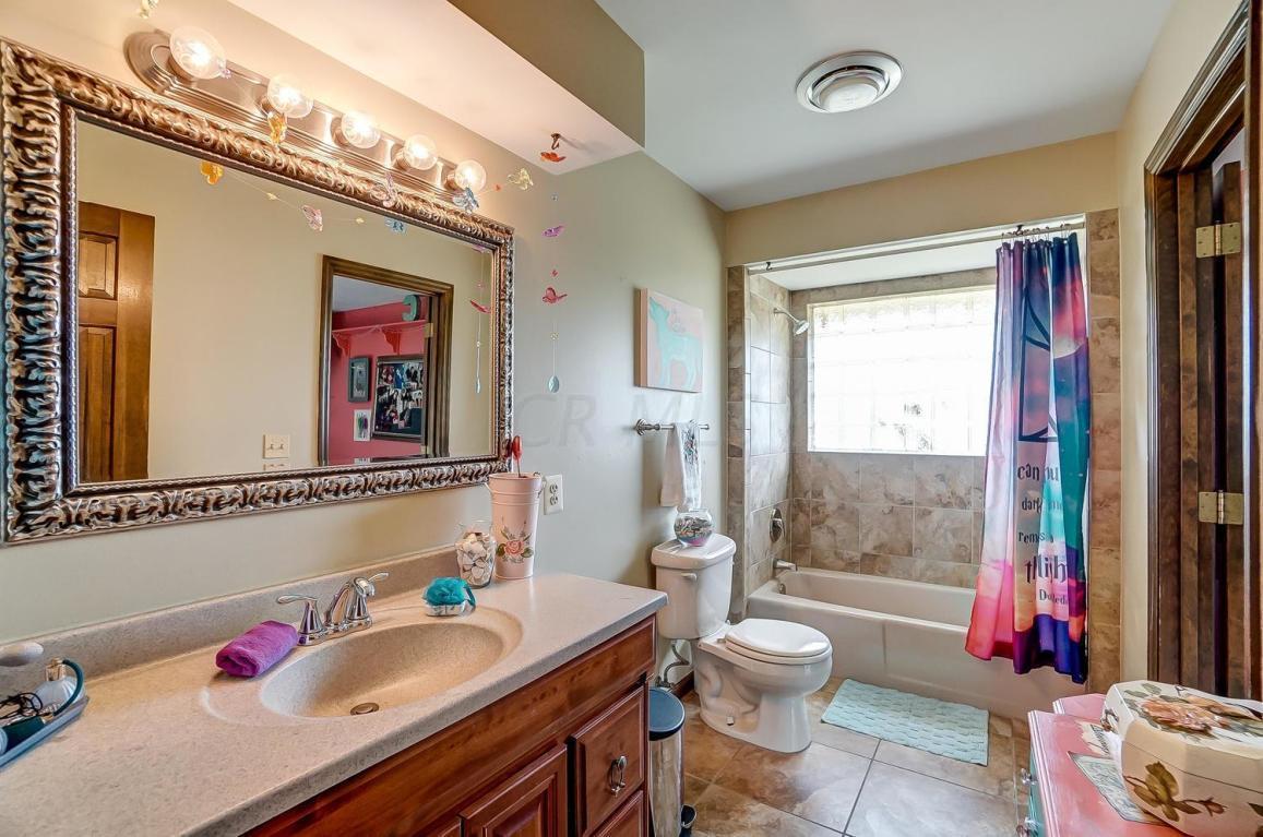 2080 Carriage Road Powell, OH 43065 - Photo 42 of 75 Gallery Image 42