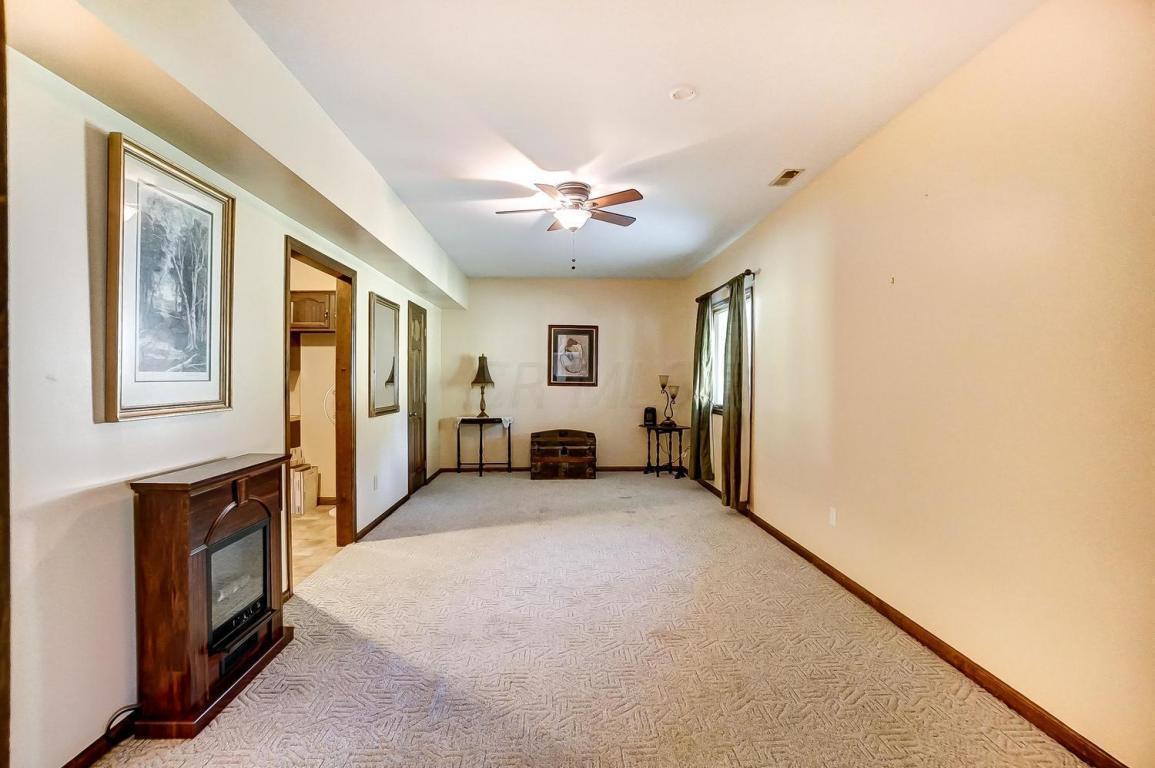 2080 Carriage Road Powell, OH 43065 - Photo 49 of 75 Gallery Image 49