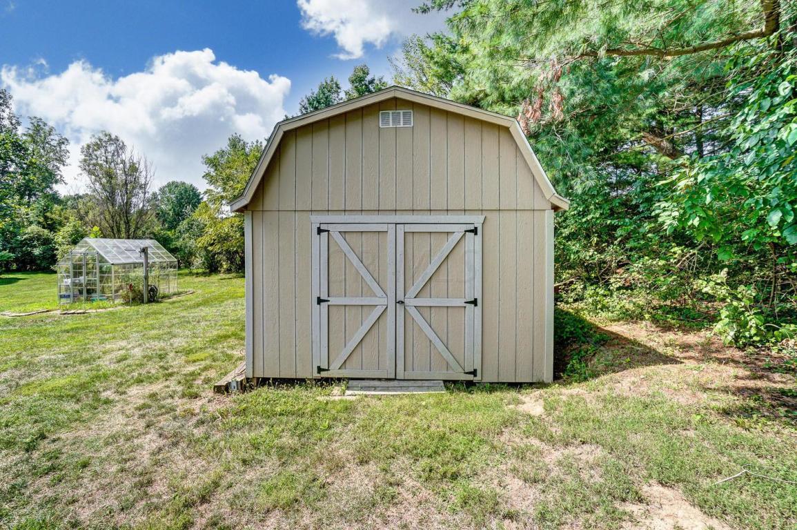 2080 Carriage Road Powell, OH 43065 - Photo 71 of 75 Gallery Image 71