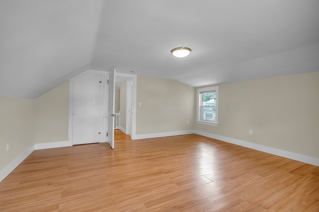 352 Sterling Street Clinton, MA 01510 - Photo 33 of 42 Gallery Image 33