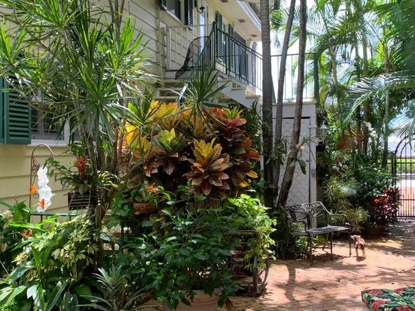 $10,000 | 24 Marine Way, Delray Beach, FL 33483