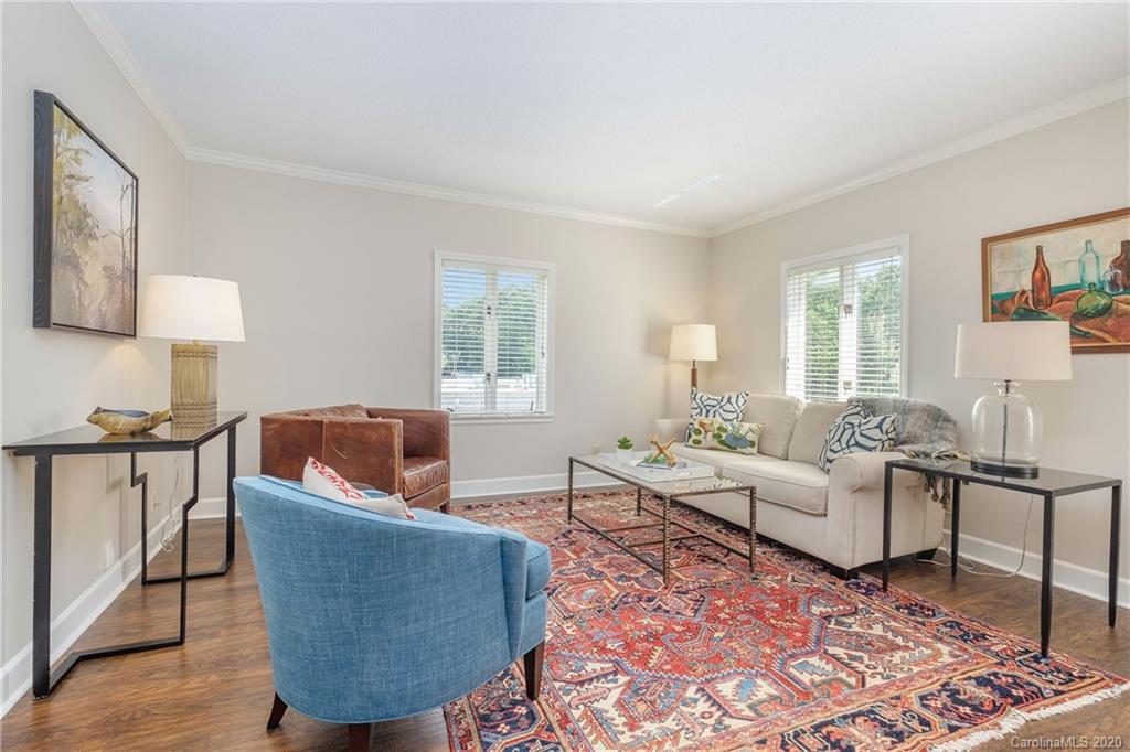 4527 Gaynor Road, Unit 302 Charlotte, NC 28211 - Photo 15 of 32 Gallery Image 15