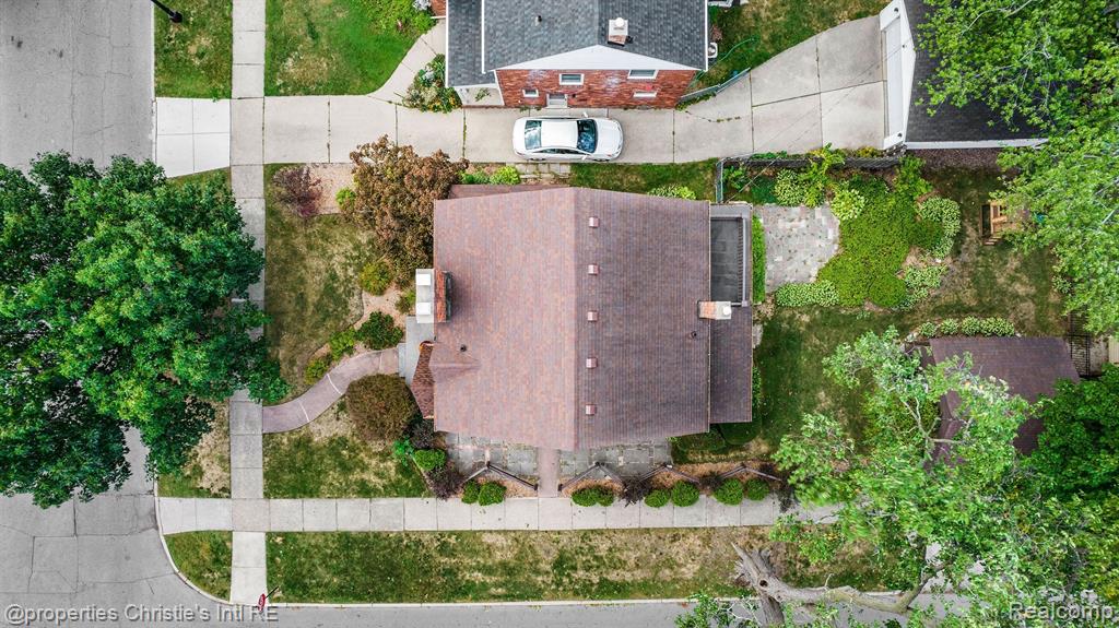 302 Moran Road Grosse Pointe Farms, MI 48236 - Photo 37 of 38