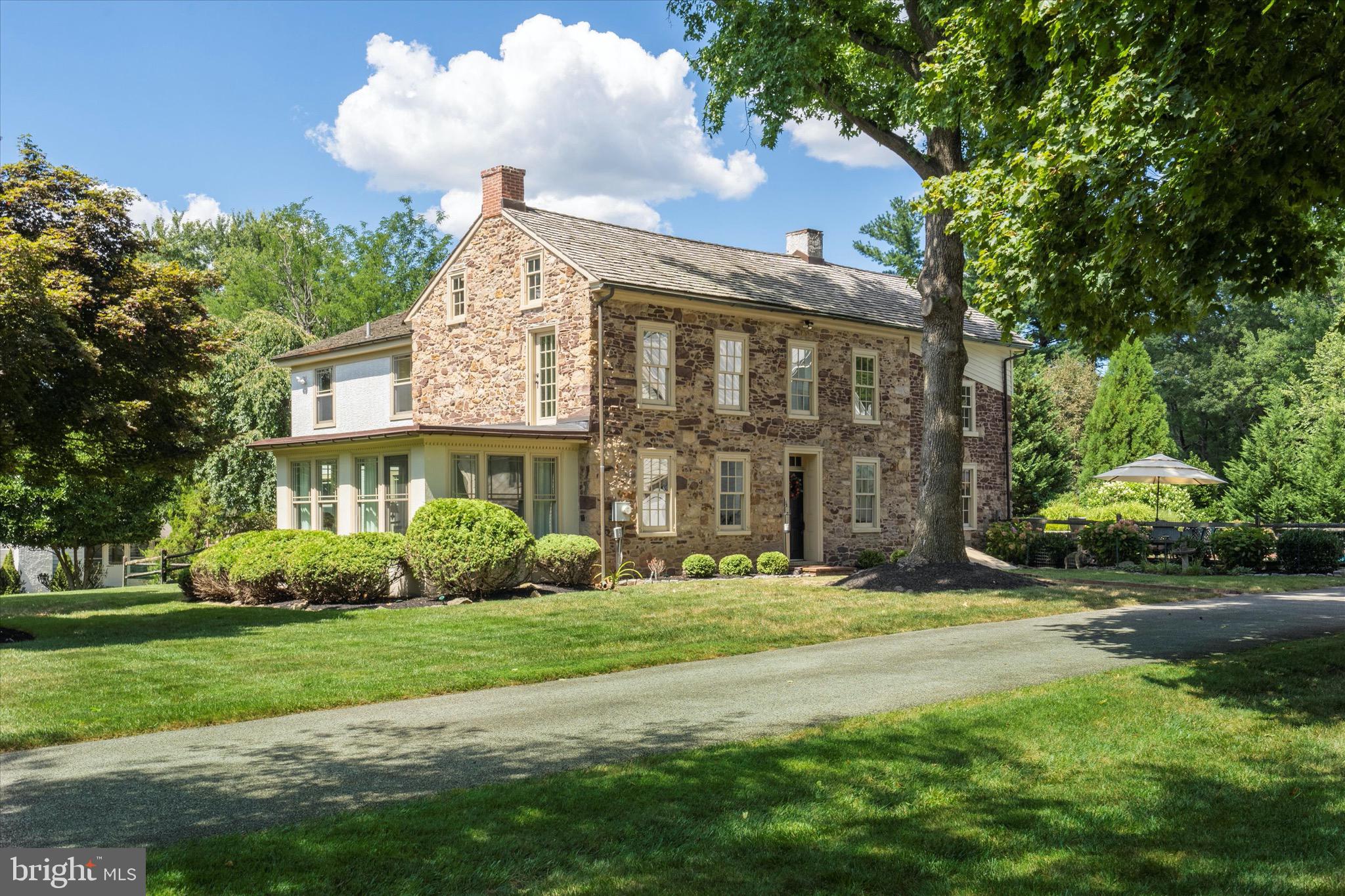 737 Hoover Road Blue Bell, PA 19422 - Photo 2 of 68 Front