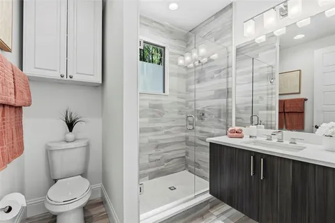 $1,450,000 | 300 Delmar Terrace South, St. Petersburg, FL 33701