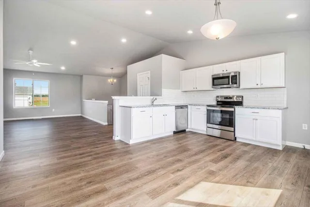 $424,900 | 13759 Quincy Street, Holland, MI 49424