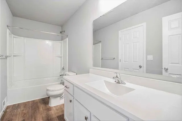 $424,900 | 13759 Quincy Street, Holland, MI 49424