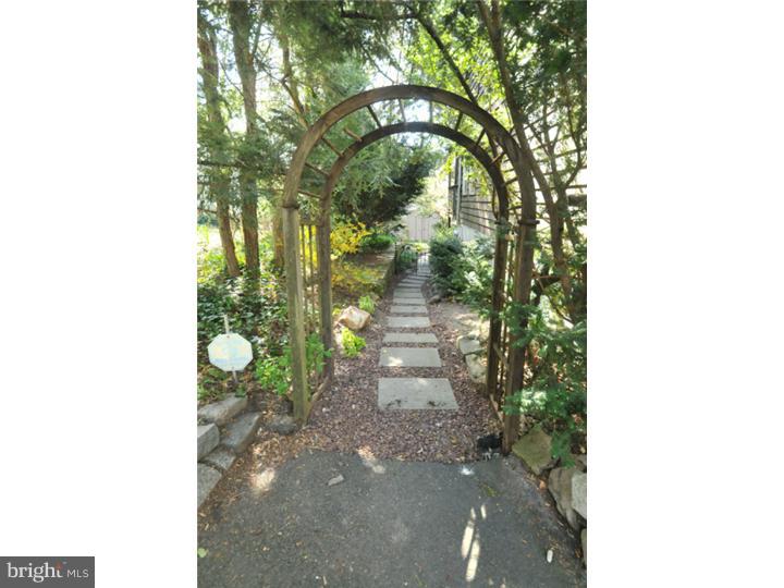141 Fisher Road Jenkintown, PA 19046 - Photo 22 of 24 Gallery Image 22