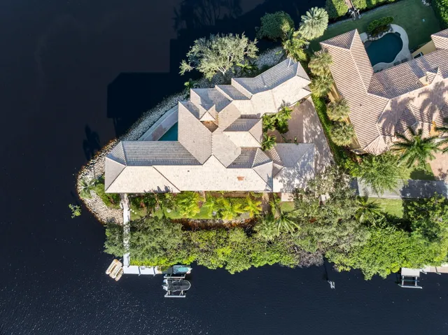 a vase of flowers sitting on a table
