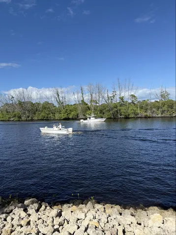 $6,750,000 | 18499 Southeast Palm Island Lane, Jupiter, FL 33458