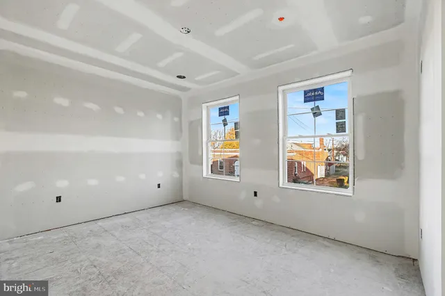 a view of an empty room with window