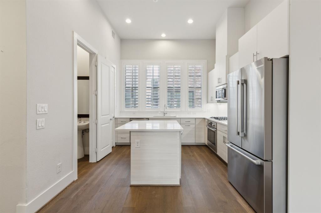 14955 Oak Street Addison, TX 75001 - Photo 6 of 39