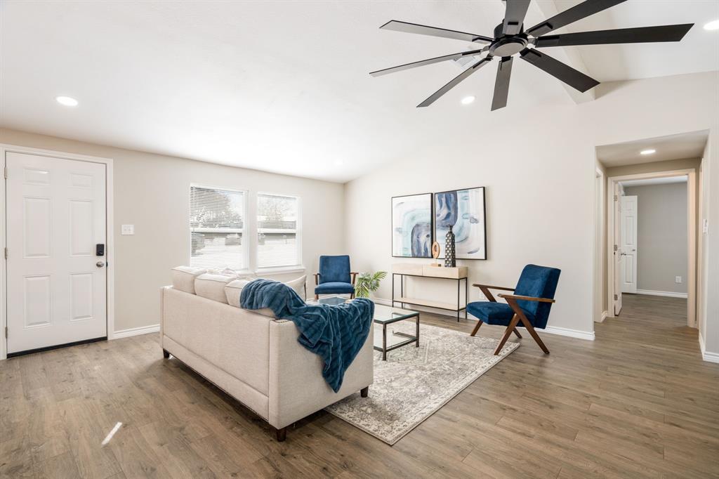 54 Carriage Wheel Corinth, TX 76210 - Photo 4 of 22