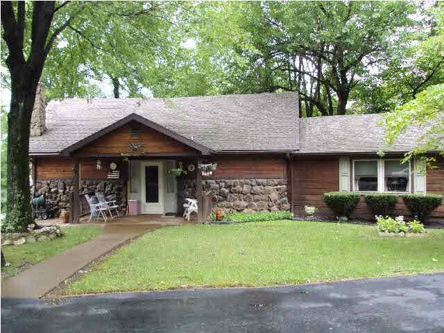 3666 Polk Road Boonville, IN 47601 - Photo 1 of 1