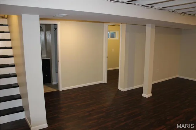 $2,100 | 10832 Three Ct Drive, St. Louis, MO 63123