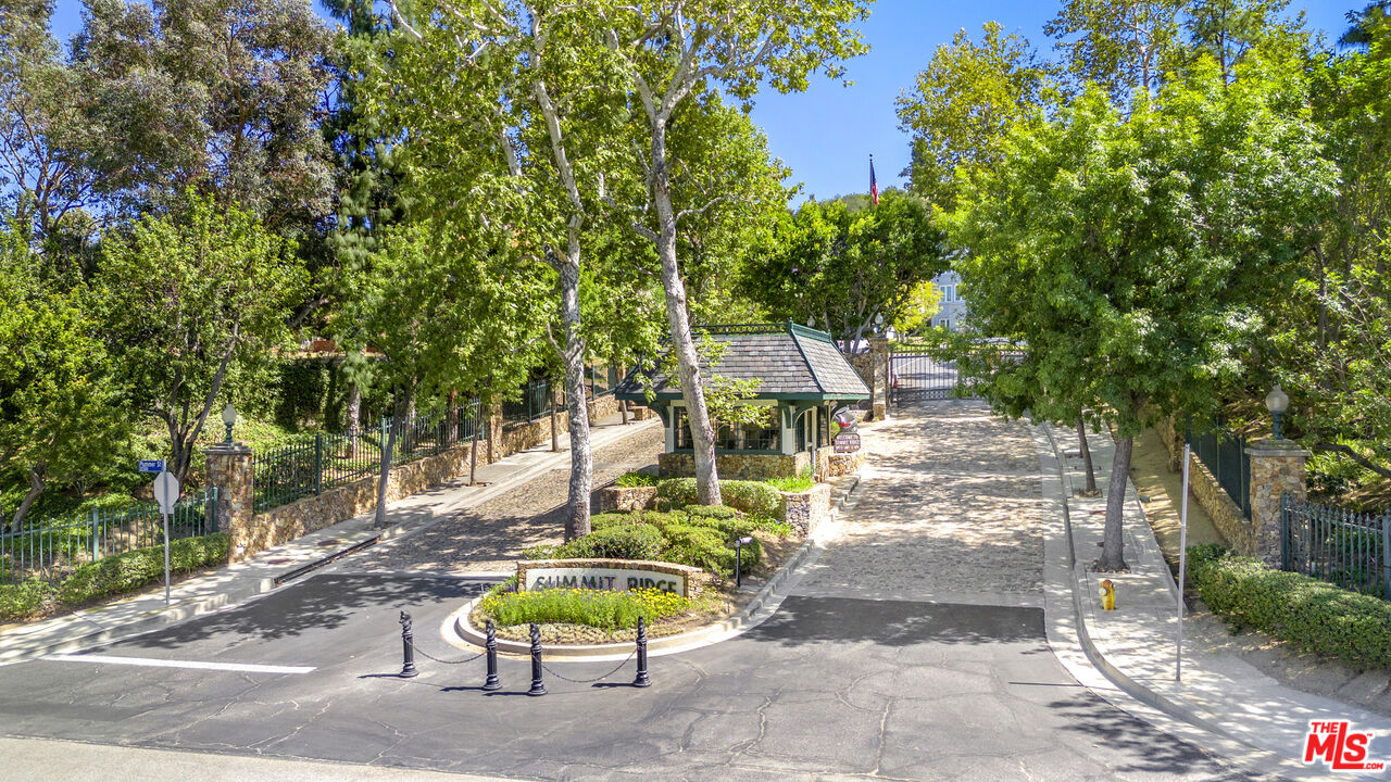 22328 South Summit Ridge Circle Chatsworth, CA 91311 - Photo 43 of 43