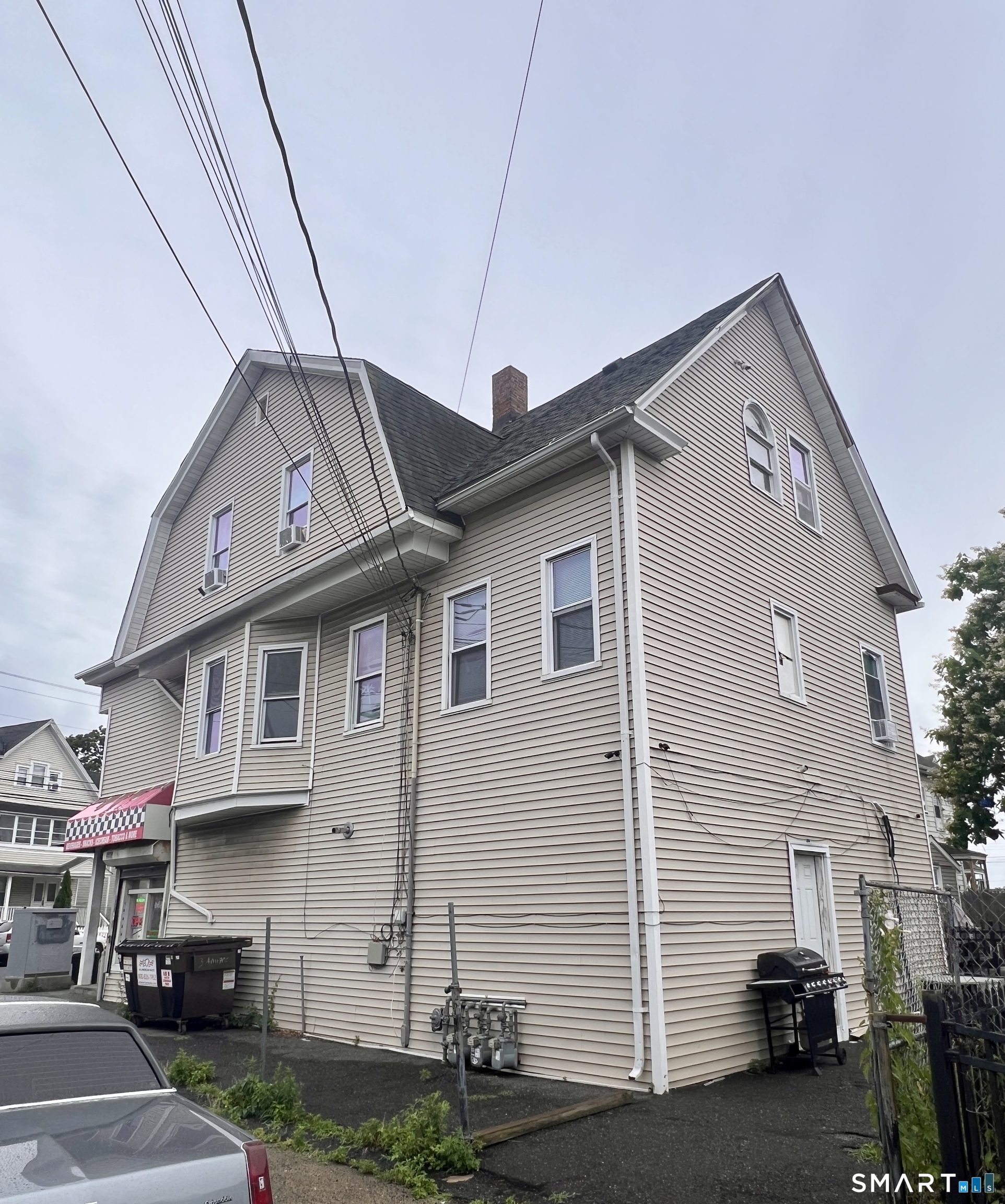 443 Connecticut Avenue Bridgeport, CT 06607 - Photo 13 of 25