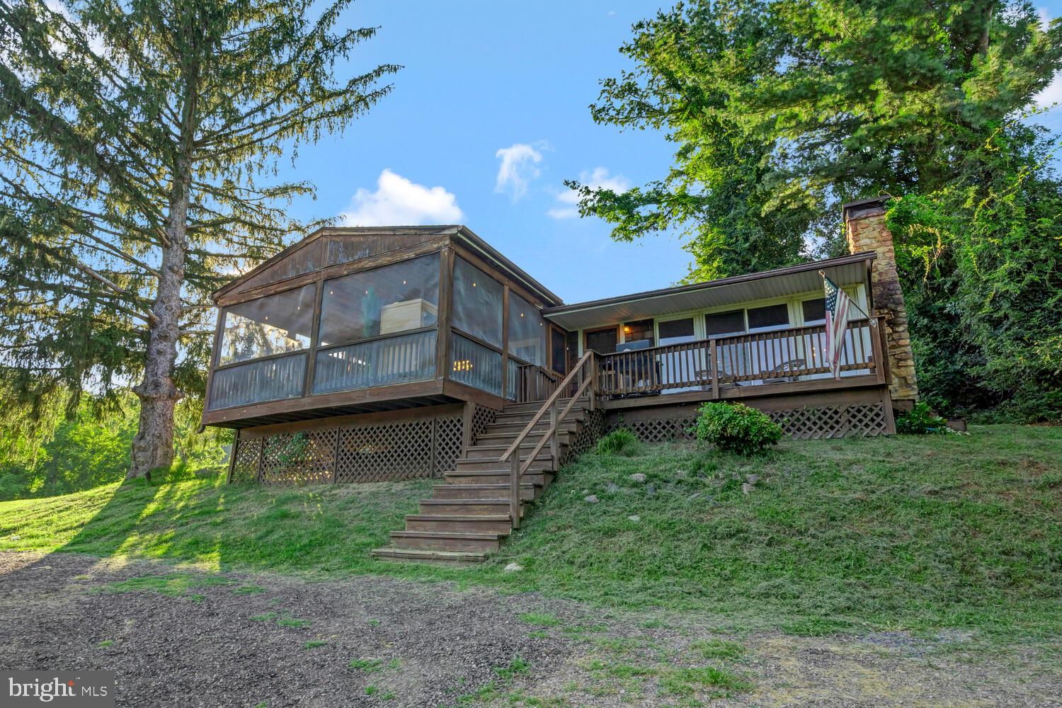 6235 South Page Valley Road Luray, VA 22835 - Photo 36 of 52 Charming home with scenic views.