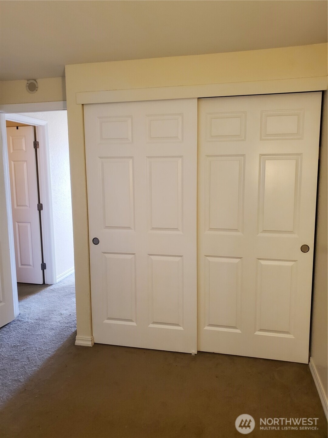 1725 West Sunn Fjord Lane, Unit J101 Bremerton, WA 98312 - Photo 14 of 20