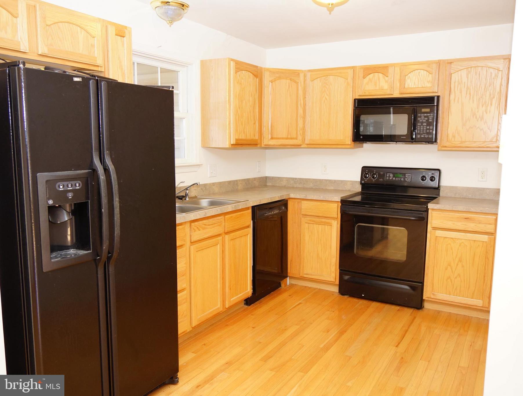 25 Sable Run Road Hancock, MD 21750 - Photo 11 of 58 Kitchen with hardwood floors