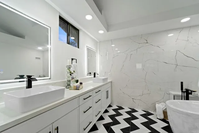 $1,799,000 | 3065 Fairview Drive, Vista, CA 92084