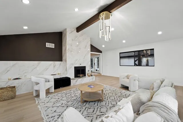 $1,799,000 | 3065 Fairview Drive, Vista, CA 92084