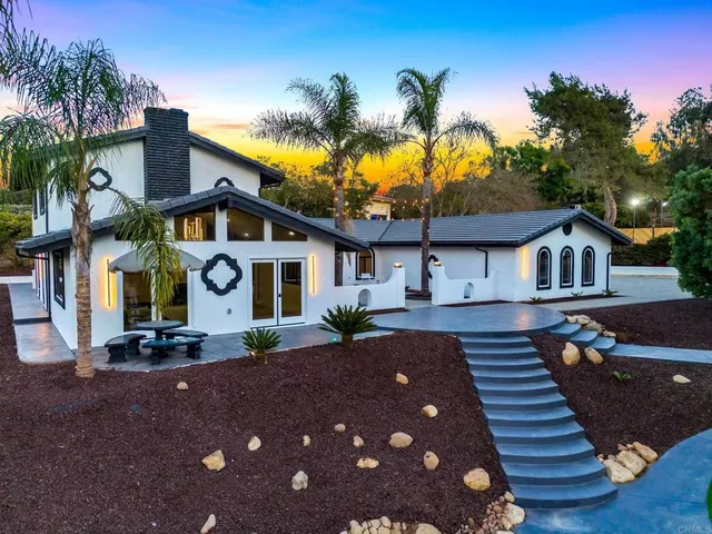 $1,799,000 | 3065 Fairview Drive, Vista, CA 92084