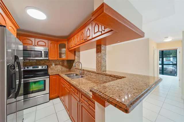 $2,100 | 11800 Southwest 18th Street, Unit 1124, Miami, FL 33175