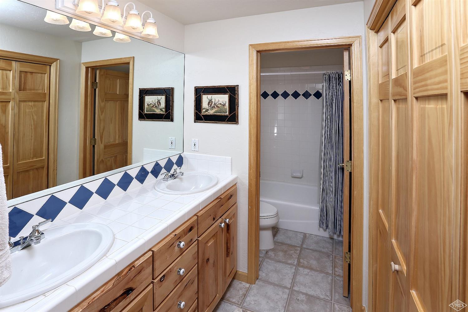 1890 Lions Ridge Loop, Unit 11 Vail, CO 81657 - Photo 14 of 16 Additional Photo