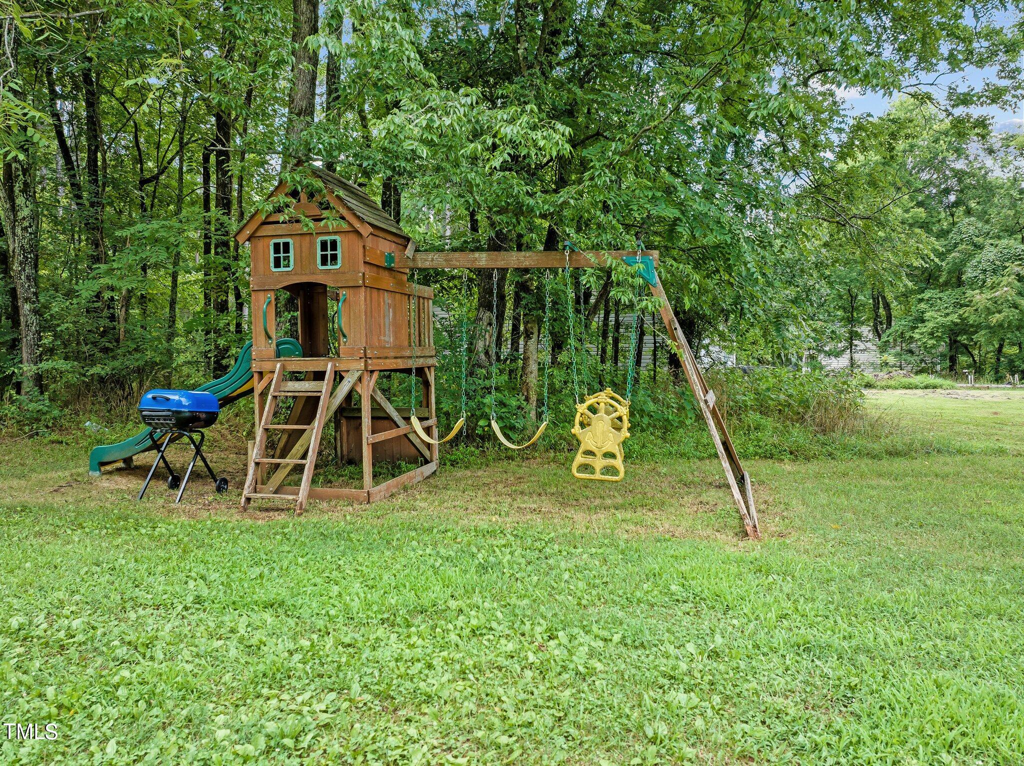 2162 Smith Road Oxford, NC 27565 - Photo 36 of 40 37-web-or-mls-DJI_20240718121128_0096_D